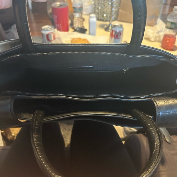 Black BCBG pocket book - Picture 5 of 6